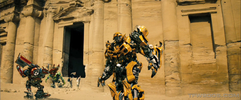 Illustration for article titled New Transformers 2 Trailer: Now In High-Res!